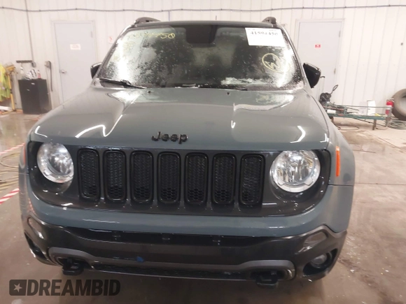 2018 Jeep Renegade Sport with VIN ZACCJBAB7JPH26262, listed as a IAAI auction lot 41594450 with 83,822 mi miles. Bid and sale history available at carsss.com. Image 12.