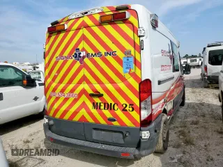 2018 Ford Transit с VIN 1FDYR2CM7JKA80501, выставлен на аукционе Copart как лот 54597915 с пробегом 353 695 миль миль и Списание • Salvage title. История ставок и продаж доступна на DreamBid. Изображение 6.