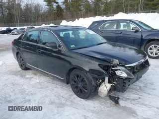 2012 Toyota Avalon with VIN 4T1BK3DB0CU450160, listed as a IAAI auction lot 41597172 with 197,284 mi miles. Bid and sale history available at carsss.com. Image 1.