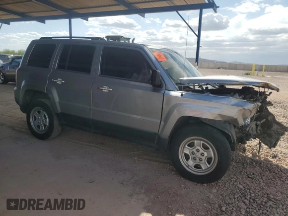 2015 Jeep Patriot Sport with VIN 1C4NJPBB0FD428386, listed as a Copart auction lot 53162285 with 101,892 mi miles and Salvage Title. Bid and sale history available at DreamBid. Image 4.
