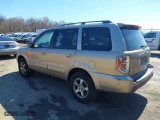 2006 Honda Pilot EX with VIN 2HKYF18446H516081, listed as a IAAI auction lot 41860876 with 274,818 mi miles. Bid and sale history available at carsss.com. Image 3.