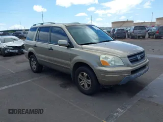 2005 Honda Pilot EX-L with VIN 5FNYF18515B010116, listed as a IAAI auction lot 41762150 with 217,954 mi miles. Bid and sale history available at carsss.com. Image 1.