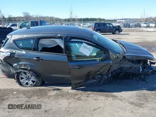 2016 Ford Escape S with VIN 1FMCU0F76GUC20988, listed as a IAAI auction lot 41561524 with 1 mi miles. Bid and sale history available at carsss.com. Image 14.