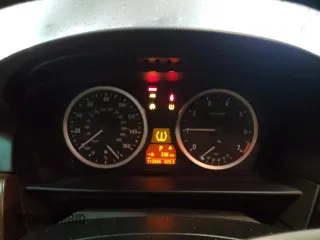 2007 BMW 5 Series 550i z VIN WBANB53517CP07229, wystawiony jako Copart lot #58400705 z przebiegiem 112 866 mil mil oraz Szkoda całkowita • Salvage title. Historia ofert i sprzedaży dostępna na DreamBid. Obrazek 9.