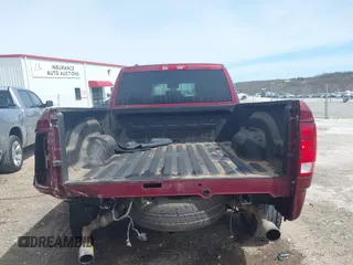 2019 Ram 1500 Express z VIN 1C6RR7FT4KS743377, wystawiony jako IAAI lot #41826173 z przebiegiem 124 972 mil mil oraz . Historia ofert i sprzedaży dostępna na DreamBid. Obrazek 17.