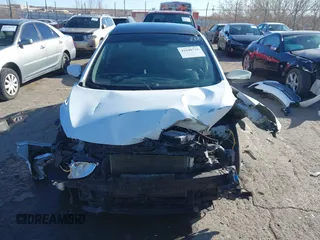 2016 Hyundai Elantra z VIN KMHD35LH7GU317389, wystawiony jako IAAI lot #41640719 z przebiegiem Nie podano mil oraz . Historia ofert i sprzedaży dostępna na DreamBid. Obrazek 12.