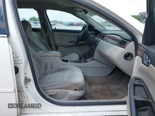 2008 Chevrolet Impala LT with VIN 2G1WT58K889164045, listed as a IAAI auction lot 42148113 with 191,123 mi miles and . Bid and sale history available at DreamBid. Image 5.