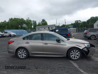 2016 Subaru Legacy Premium с VIN 4S3BNAC65G3032113, выставлен на аукционе IAAI как лот 42673362 с пробегом 179 546 миль миль и . История ставок и продаж доступна на DreamBid. Изображение 12.