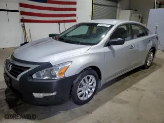 2015 Nissan Altima 2.5 SV with VIN 1N4AL3AP5FC165225, listed as a Copart auction lot 49200735 with 92,761 mi miles and Clean Title. Bid and sale history available at carsss.com. Image 1.