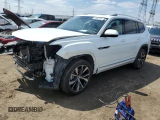 2024 Volkswagen Atlas SEL Premium R-Line z VIN 1V2FR2CA5RC541216, wystawiony jako Copart lot #52562725 z przebiegiem 14 709 mil mil oraz Szkoda całkowita • Salvage title. Historia ofert i sprzedaży dostępna na DreamBid. Obrazek 1.