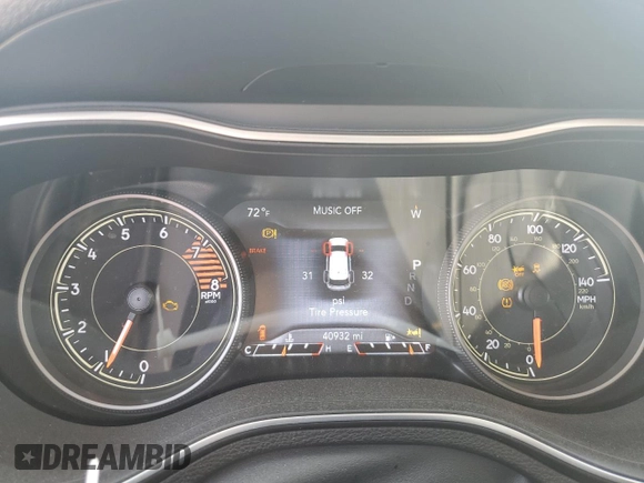 2022 Jeep Cherokee Limited with VIN 1C4PJMDX4ND525024, listed as a Copart auction lot 45852785 with 40,932 mi miles and Salvage Title. Bid and sale history available at DreamBid. Image 9.