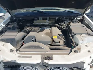 2004 Mercedes-Benz M-Class 3.5L with VIN 4JGAB57E04A502211, listed as a IAAI auction lot 39441932 with 1 mi miles. Bid and sale history available at carsss.com. Image 10.