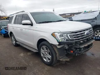 2019 Ford Expedition XLT with VIN 1FMJU1HT9KEA37773, listed as a IAAI auction lot 41537479 with 91,544 mi miles. Bid and sale history available at carsss.com. Image 1.