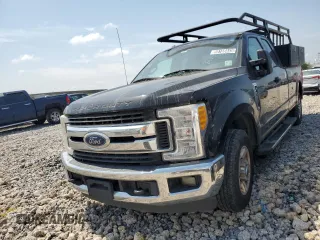 2017 Ford F-250 XLT with VIN 1FT7X2A67HED80817, listed as a Copart auction lot 50188445 with 328,987 mi miles and Clean title. Bid and sale history available at DreamBid. Image 1.