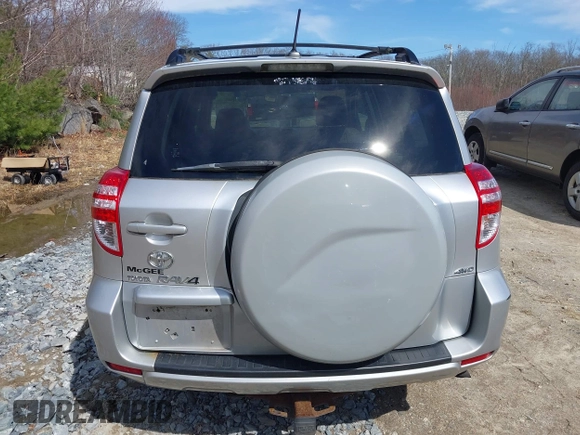 2010 Toyota RAV4 with VIN JTMJF4DV0A5023928, listed as a IAAI auction lot 42027029 with 211,340 mi miles. Bid and sale history available at carsss.com. Image 16.