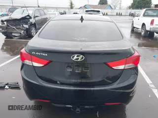 2012 Hyundai Elantra GLS с VIN KMHDH4AE8CU404698, выставлен на аукционе IAAI как лот 41988964 с пробегом Не указан миль и . История ставок и продаж доступна на DreamBid. Изображение 16.
