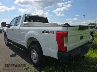 2019 Ford F-250 XL с VIN 1FT7X2B66KEG79723, выставлен на аукционе IAAI как лот 42571486 с пробегом 80 924 миль миль и . История ставок и продаж доступна на DreamBid. Изображение 22.