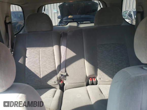 2005 GMC Envoy SLE z VIN 1GKDT13S552122428, wystawiony jako Copart lot #68651224 z przebiegiem 111 931 mil mil oraz Szkody całkowita. Historia ofert i sprzedaży dostępna na DreamBid. Obrazek 10.