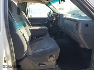 2001 Chevrolet Silverado 1500 LS with VIN 1GCEK14T41Z293733, listed as a Copart auction lot 74074914 with 266,504 mi miles and Salvage Title. Bid and sale history available at carsss.com. Image 10.