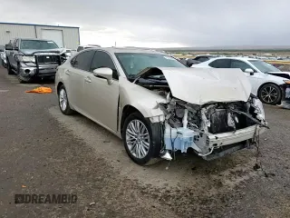 2014 Lexus ES 330 z VIN JTHBK1GG2E2149404, wystawiony jako Copart lot #55436505 z przebiegiem 154 550 mil mil oraz Szkoda całkowita • Salvage title. Historia ofert i sprzedaży dostępna na DreamBid. Obrazek 14.