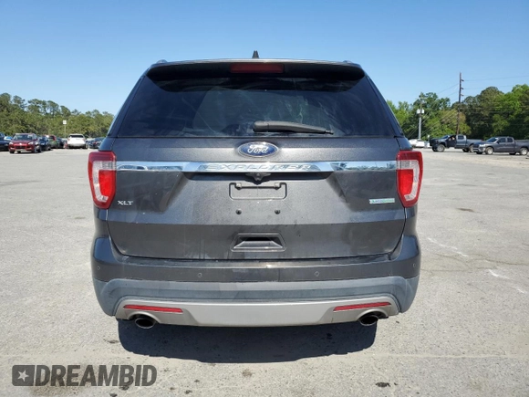 2017 Ford Explorer XLT with VIN 1FM5K7DH1HGE33589, listed as a Copart auction lot 52489785 with 84,577 mi miles and Salvage Title. Bid and sale history available at DreamBid. Image 6.