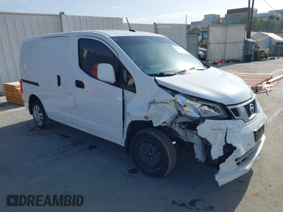 2021 Nissan NV200 SV z VIN 3N6CM0KN4MK706538, wystawiony jako IAAI lot #42219229 z przebiegiem 67 758 mil mil oraz . Historia ofert i sprzedaży dostępna na DreamBid. Obrazek 1.