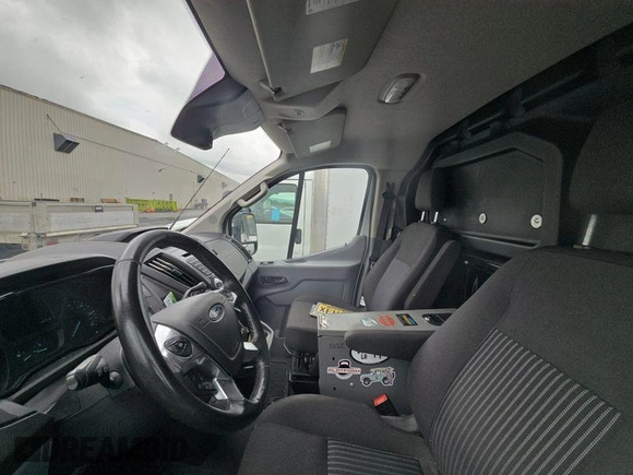 2019 Ford Transit with VIN 1FTYR1YG4KKB40124, listed as a IAAI auction lot 42624627 with 119,375 mi miles and . Bid and sale history available at DreamBid. Image 5.