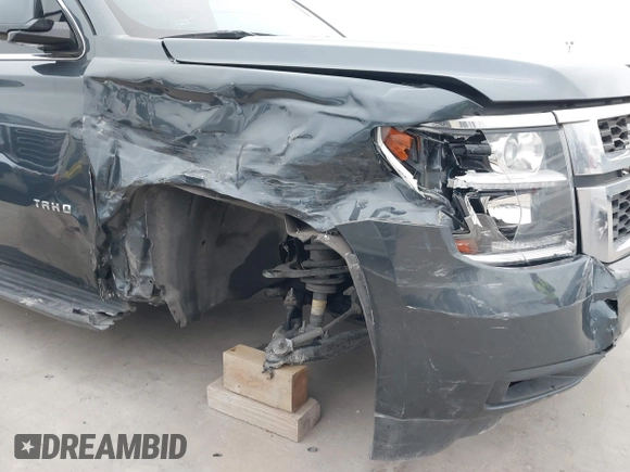 2019 Chevrolet Tahoe LT z VIN 1GNSCBKC8KR366460, wystawiony jako IAAI lot #41384327 z przebiegiem 76 861 mil mil oraz . Historia ofert i sprzedaży dostępna na DreamBid. Obrazek 6.