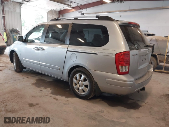 2007 Hyundai Entourage GLS with VIN KNDMC233576018334, listed as a IAAI auction lot 42302468 with 183,557 mi miles and . Bid and sale history available at DreamBid. Image 3.