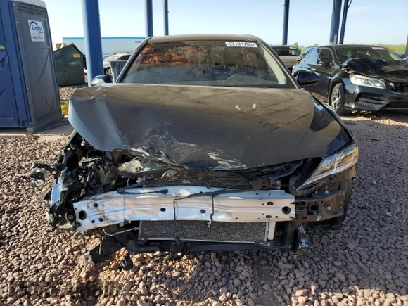 2020 Toyota Camry SE with VIN 4T1G11AK3LU308886, listed as a Copart auction lot 52181765 with 89,999 mi miles and Salvage Title. Bid and sale history available at carsss.com. Image 5.