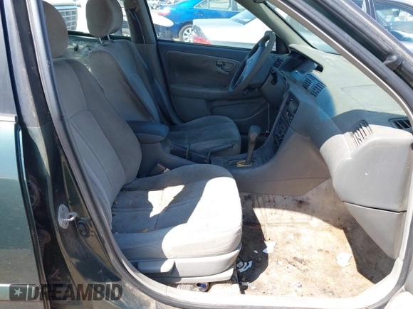 2000 Toyota Camry CE z VIN 4T1BG22K9YU931157, wystawiony jako IAAI lot #42370152 z przebiegiem 222 721 mil mil oraz . Historia ofert i sprzedaży dostępna na DreamBid. Obrazek 5.
