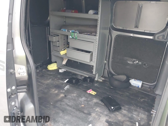 2021 Nissan NV200 SV z VIN 3N6CM0KN2MK690257, wystawiony jako IAAI lot #42086985 z przebiegiem 63 614 mil mil oraz . Historia ofert i sprzedaży dostępna na DreamBid. Obrazek 8.