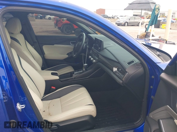 2023 Acura Integra w/A-Spec Package with VIN 19UDE4H37PA016405, listed as a IAAI auction lot 42449598 with 32,742 mi miles and . Bid and sale history available at DreamBid. Image 5.