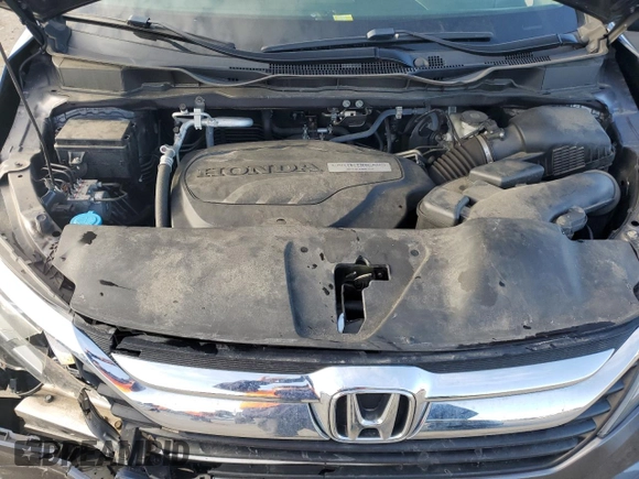 2019 Honda Odyssey LX with VIN 5FNRL6H25KB137852, listed as a Copart auction lot 47697705 with 73,529 mi miles and Salvage Title. Bid and sale history available at DreamBid. Image 13.