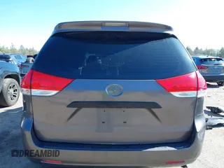 2012 Toyota Sienna with VIN 5TDZK3DC4CS228916, listed as a IAAI auction lot 41936870 with 188,227 mi miles. Bid and sale history available at carsss.com. Image 17.