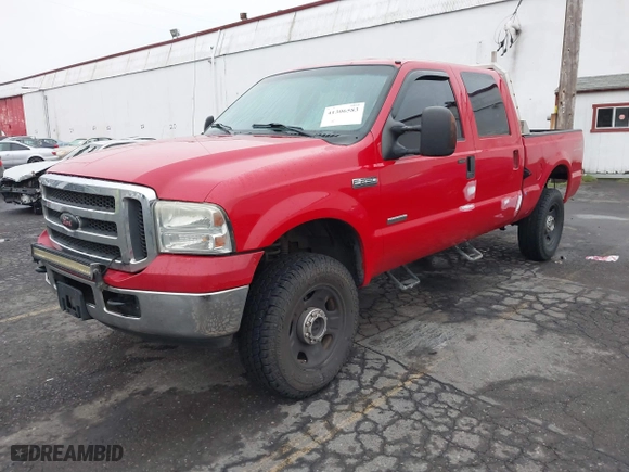 2005 Ford Super Duty F-250 XL with VIN 1FTSW21PX5EC67932, listed as a IAAI auction lot 41306583 with 189,824 mi miles. Bid and sale history available at carsss.com. Image 19.