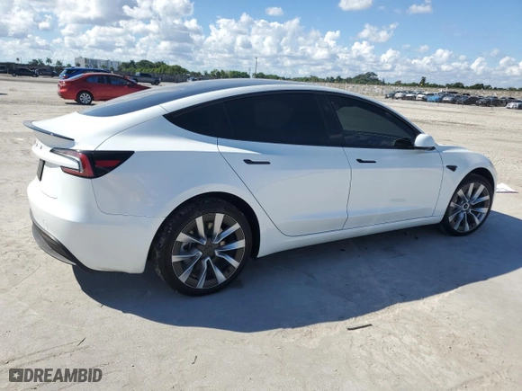 2024 Tesla Model 3 with VIN 5YJ3E1EA9RF752350, listed as a Copart auction lot 46827215 with 4,294 mi miles and Salvage Title. Bid and sale history available at carsss.com. Image 3.