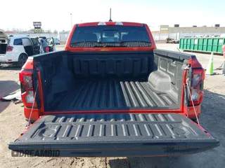 2024 Ford Ranger XLT z VIN 1FTER4HH8RLE62816, wystawiony jako IAAI lot #41961450 z przebiegiem 6 399 mil mil oraz . Historia ofert i sprzedaży dostępna na DreamBid. Obrazek 16.
