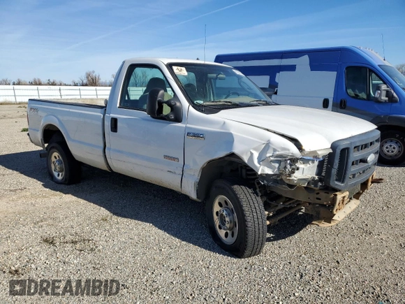 2007 Ford F-350 XL with VIN 1FTWF31P77EB33177, listed as a Copart auction lot 81356104 with 165,198 mi miles and Salvage title. Bid and sale history available at DreamBid. Image 4.