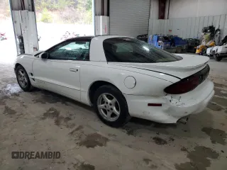 1998 Pontiac Firebird Firebird z VIN 2G2FS22KXW2207621, wystawiony jako Copart lot #82717434 z przebiegiem 63 973 mil mil oraz Szkoda całkowita • Salvage title. Historia ofert i sprzedaży dostępna na DreamBid. Obrazek 2.