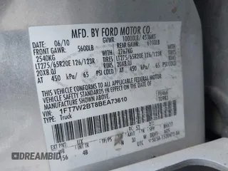 2011 Ford F-250 XL with VIN 1FT7W2BT8BEA73610, listed as a IAAI auction lot 41358875 with 261,563 mi miles and . Bid and sale history available at DreamBid. Image 9.