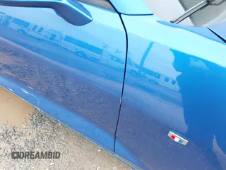 2017 Chevrolet Camaro 1LT z VIN 1G1FB1RX1H0144817, wystawiony jako IAAI lot #41609587 z przebiegiem 44 477 mil mil oraz . Historia ofert i sprzedaży dostępna na DreamBid. Obrazek 19.