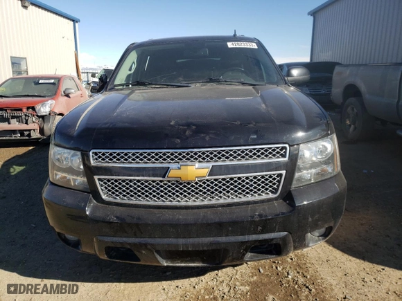 2014 Chevrolet Suburban LT with VIN 1GNSKJE73ER246291, listed as a Copart auction lot 74231304 with 140,688 mi miles and Salvage Title. Bid and sale history available at carsss.com. Image 10.