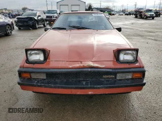1983 Toyota Supra z VIN JT2MA67L9D0056034, wystawiony jako Copart lot #82382484 z przebiegiem 39 338 mil mil oraz Szkoda całkowita • Salvage title. Historia ofert i sprzedaży dostępna na DreamBid. Obrazek 5.