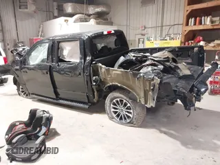 2019 Ford F-150 XL with VIN 1FTEW1EP2KFB53267, listed as a IAAI auction lot 41849110 with 1 mi miles. Bid and sale history available at carsss.com. Image 3.