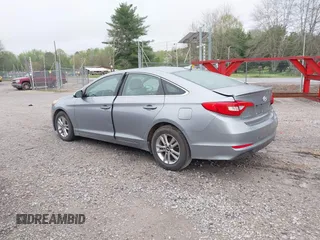 2016 Hyundai Sonata SE with VIN 5NPE24AF0GH417514, listed as a IAAI auction lot 41969054 with 128,639 mi miles and . Bid and sale history available at carsss.com. Image 3.