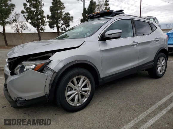 2017 Nissan Rogue SV z VIN JN1BJ1CP5HW005341, wystawiony jako Copart lot #53337415 z przebiegiem 72 606 mil mil oraz Szkoda całkowita • Salvage title. Historia ofert i sprzedaży dostępna na DreamBid. Obrazek 1.