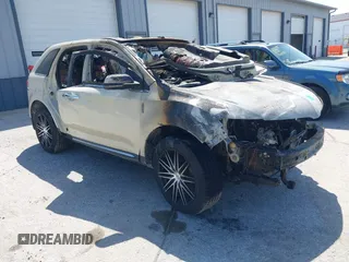 2014 Lincoln MKX z VIN 2LMDJ8JK5EBL13869, wystawiony jako IAAI lot #42092908 z przebiegiem 137 596 mil mil oraz . Historia ofert i sprzedaży dostępna na DreamBid. Obrazek 1.