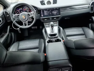 2020 Porsche Cayenne with VIN WP1BA2AY0LDA46669, listed as a Copart auction lot 73041604 with 51,386 mi miles and Salvage title. Bid and sale history available at DreamBid. Image 8.