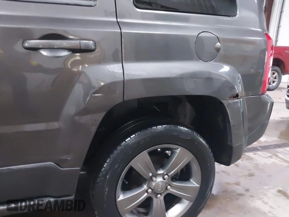 2015 Jeep Patriot High Altitude with VIN 1C4NJRFB8FD245162, listed as a IAAI auction lot 42286719 with 78,191 mi miles and . Bid and sale history available at DreamBid. Image 17.